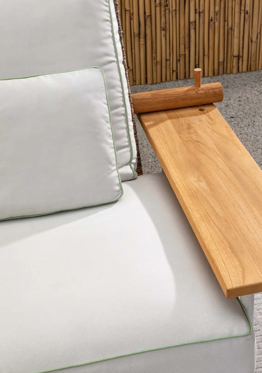 Cassina — manufacturer illustration 1