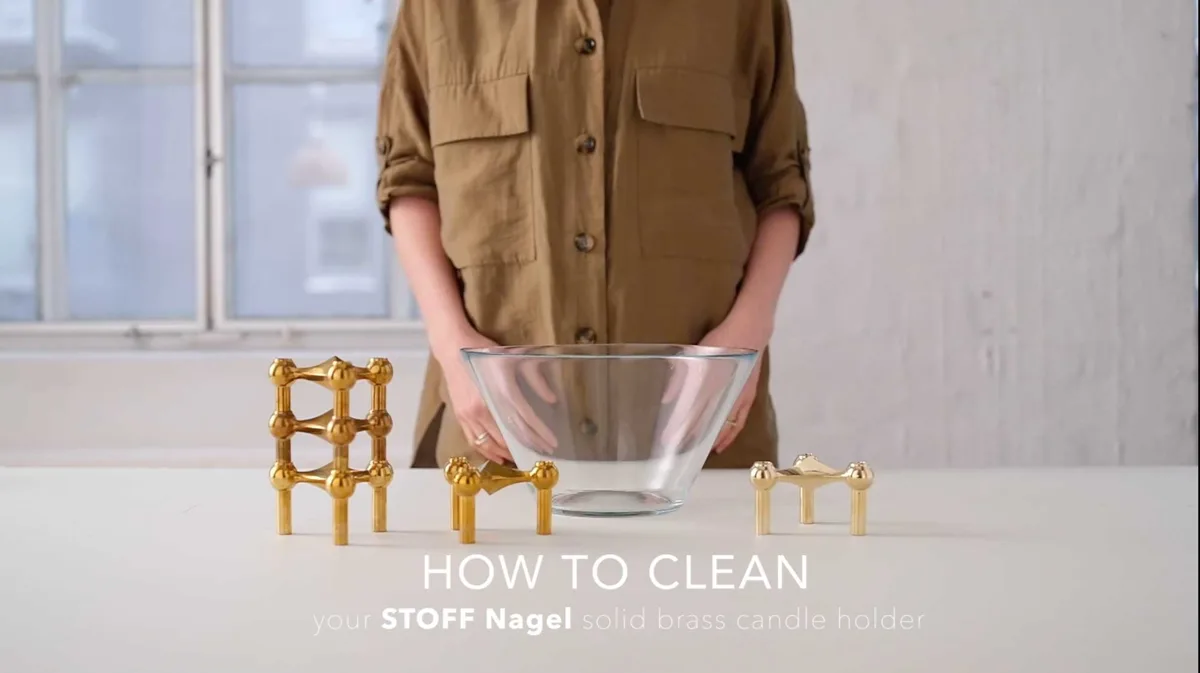 Vệ sinh brass — minh họa của STOFF Nagel